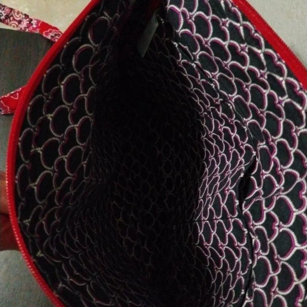 Vera Bradley Crossbody Red Floral Medium Sized EUC